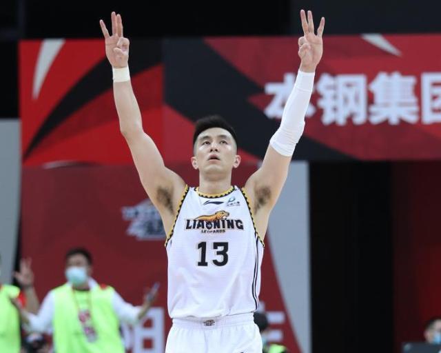 hthty-连胜终止杨鸣赛后不悦 风波平息辽篮等待郭少归来